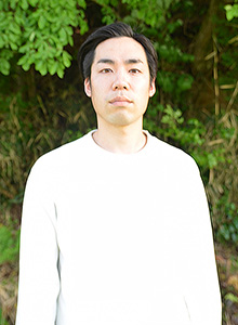 hp_matsunobe_portrait.jpg